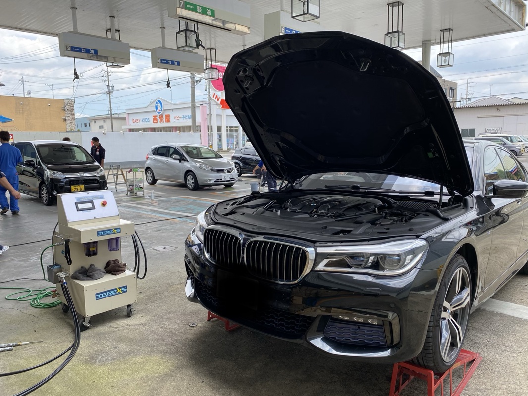 BMW ７シリーズ 整備 TEREXSエンジン内部洗浄 オイル交換
