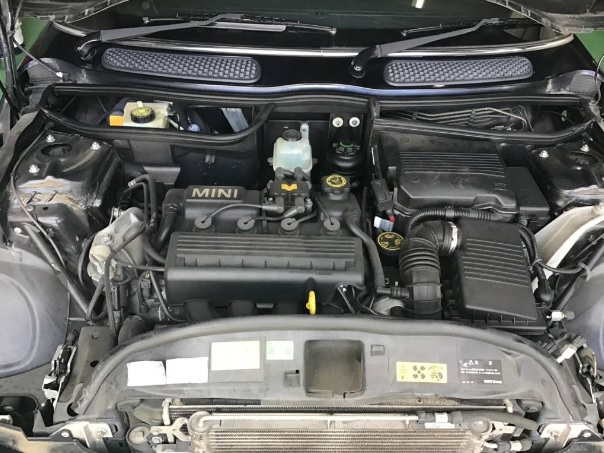 BMW MINI ミニクーパー RA16 整備 TEREXS エンジン内部洗浄 オイル交換