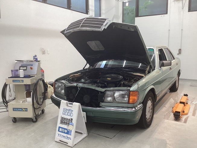 メルセデス ベンツ 300SE W126 整備 TEREXS エンジン内部洗浄 オイル