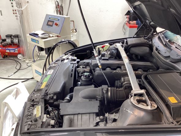 アルピナ BMWのエンジンフラッシングの効果は？ TEREXS ティレックスエンジン内部洗浄でエンジン内部がスッキリ！