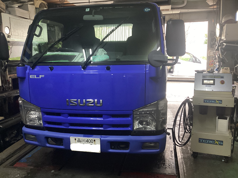 いすゞエルフ NKR85 TEREXSエンジン内部洗浄がDPF詰まり予防に良いってホント⁈ 煤増大の根源はエンジンにあり！スラッジ除去で空燃比を改善。DPF詰まりの予防になります！