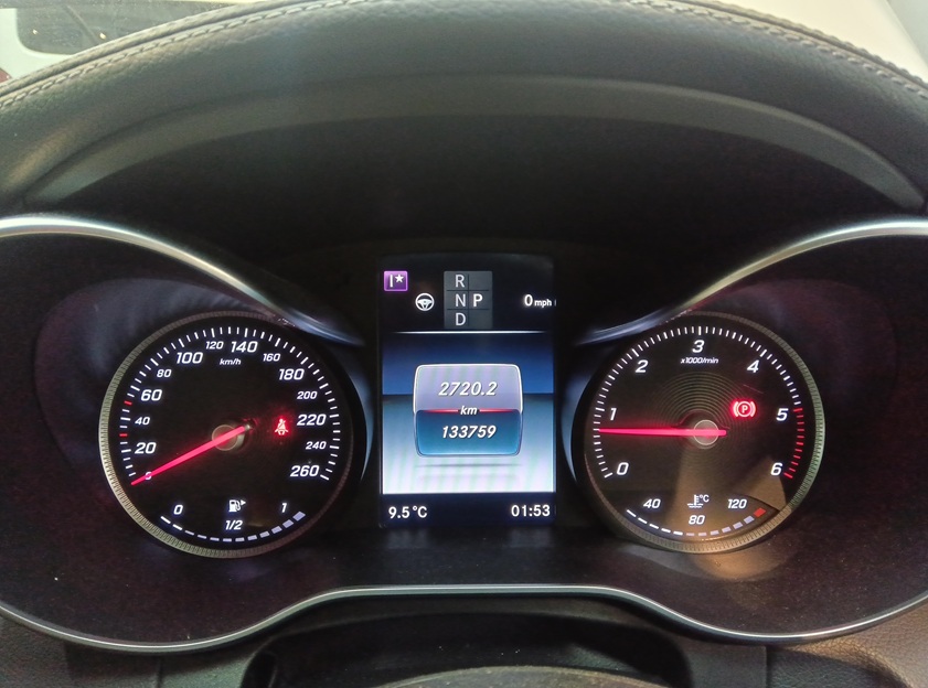 ベンツ C220d セレストケア エンジン内部洗浄