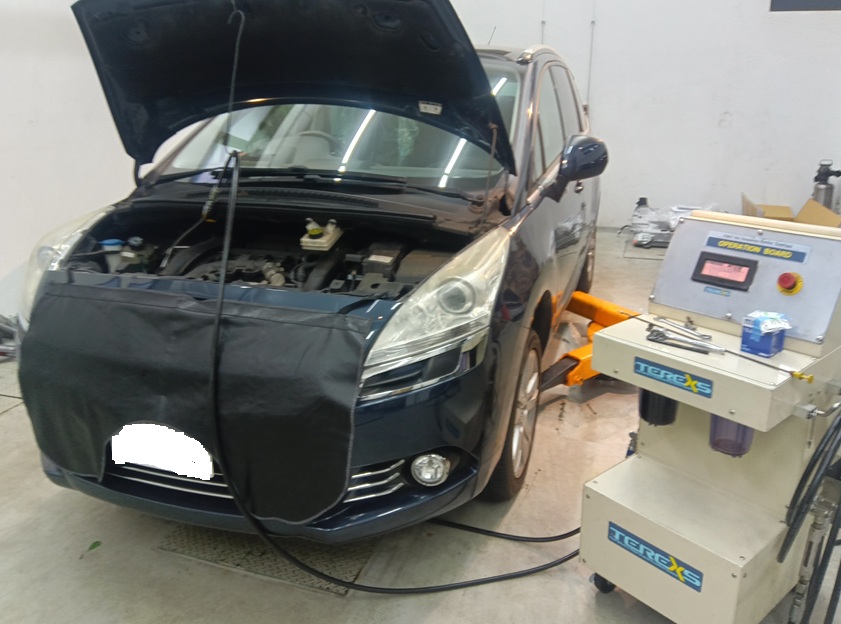 プジョー 5008 セレストケア エンジン内部洗浄