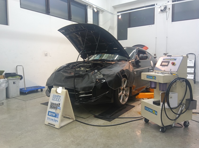 日産 フェアレディZ  セレストケア エンジン内部洗浄