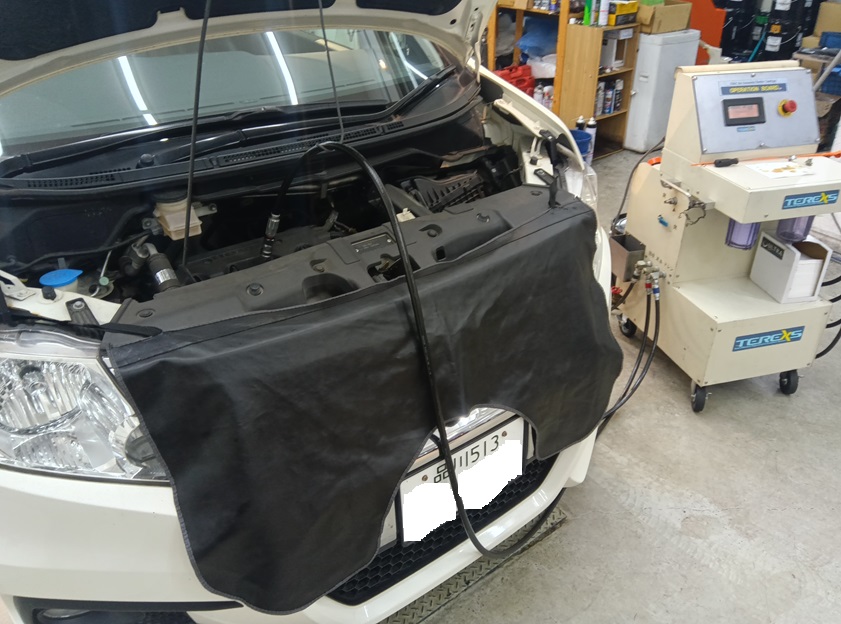 ホンダ ステップワゴン セレストケア エンジン内部洗浄 オイル交換