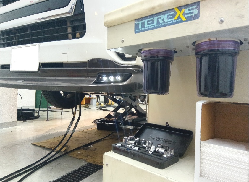 トヨタ ハイエース 整備 セレストケア AT(オートマ)内部洗浄 ATF交換