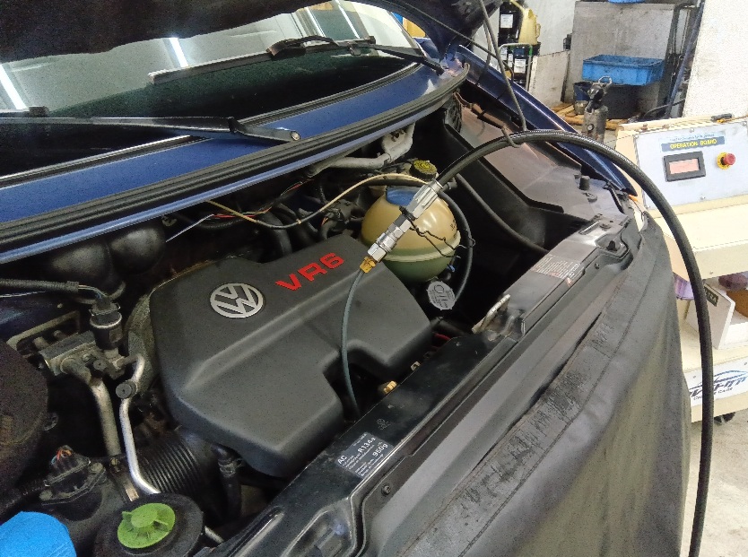 VW フォルクスワーゲン ヴァナゴン セレストケア エンジン内部洗浄