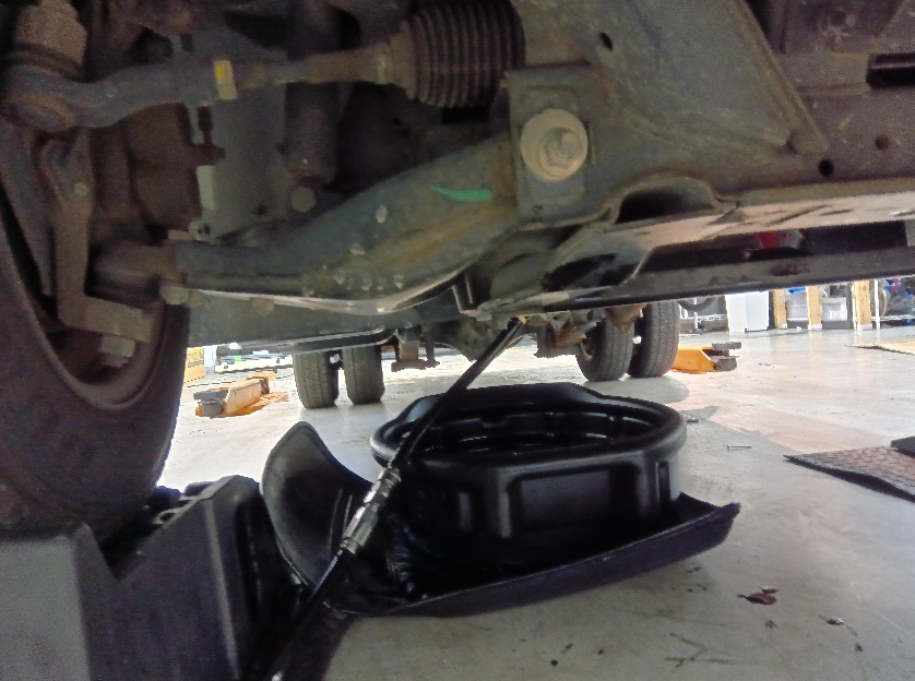 三菱ふそう キャンターガッツ F24 (日産アトラス) セレストケア エンジン内部洗浄 DPF洗浄