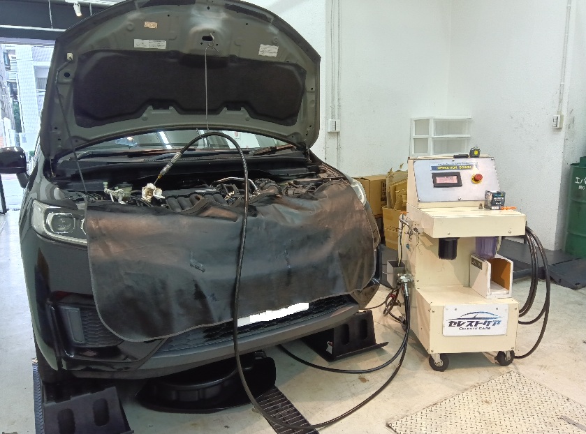 ホンダ フィット セレストケア エンジン内部洗浄 オイル交換