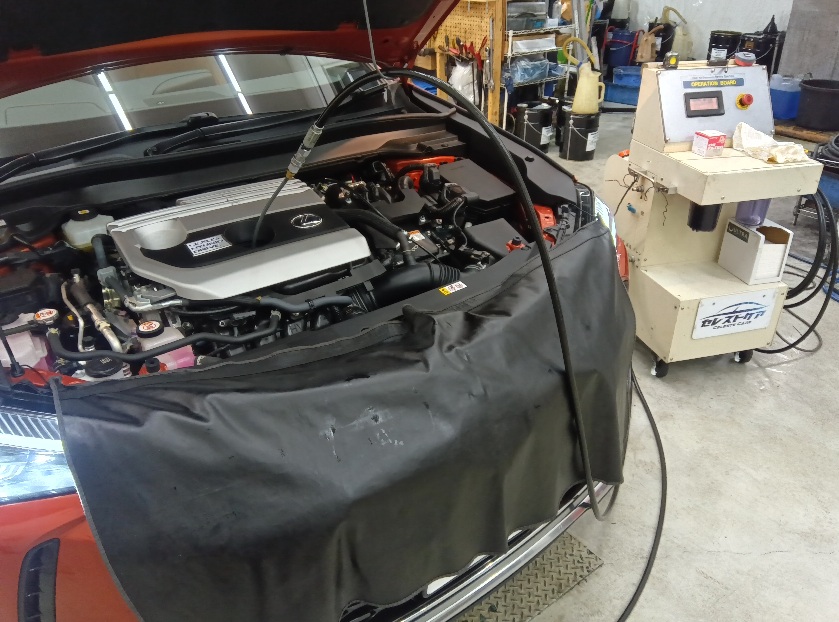 レクサスUX200 ハイブリッド セレストケア エンジン内部洗浄