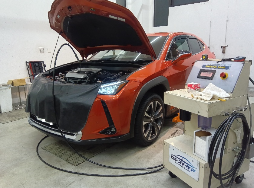 レクサスUX200 ハイブリッド セレストケア エンジン内部洗浄