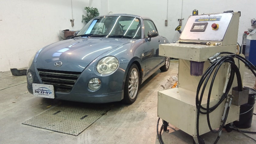 ダイハツ コペン セレストケア エンジン内部洗浄 オイル交換