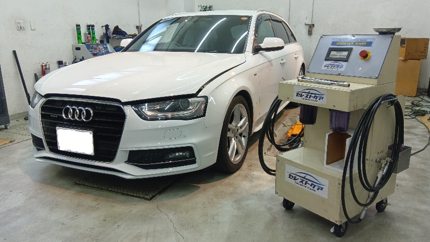 アウディ S4 セレストケア エンジン内部洗浄